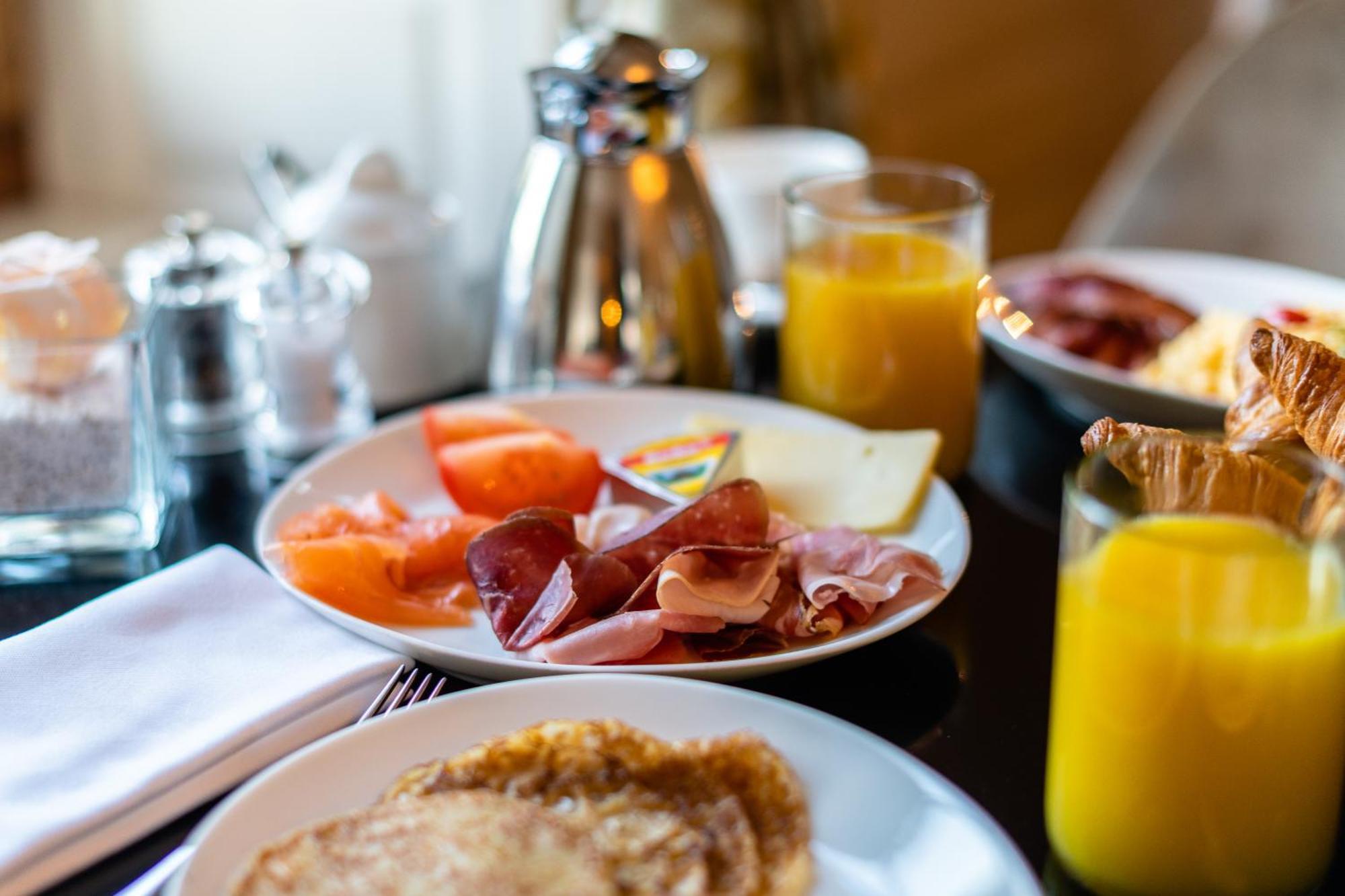 Hostellerie Le Petit Manoir Моржес Екстериор снимка