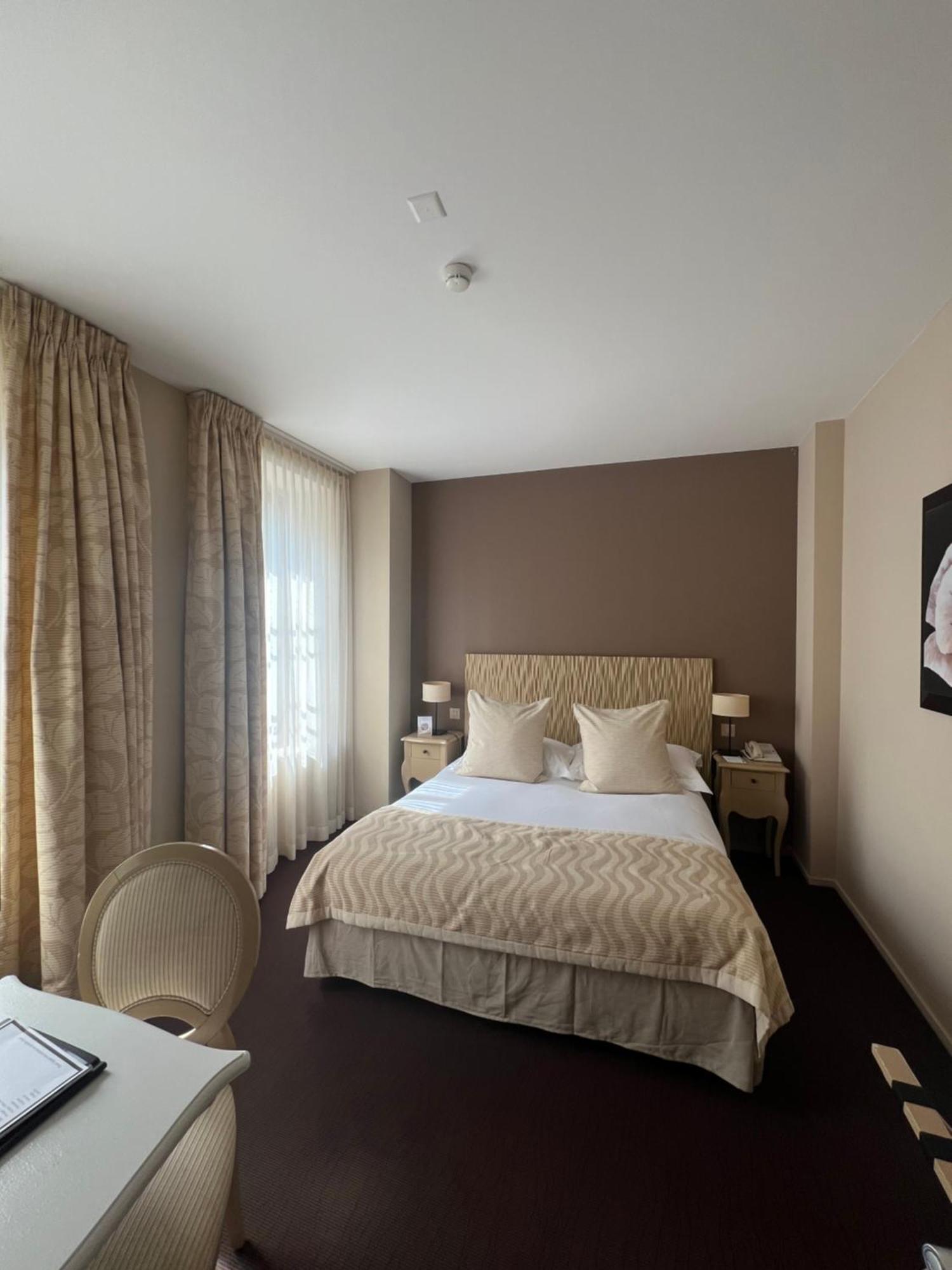 Hostellerie Le Petit Manoir Моржес Екстериор снимка